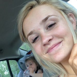 Meet your Posher, Jeny